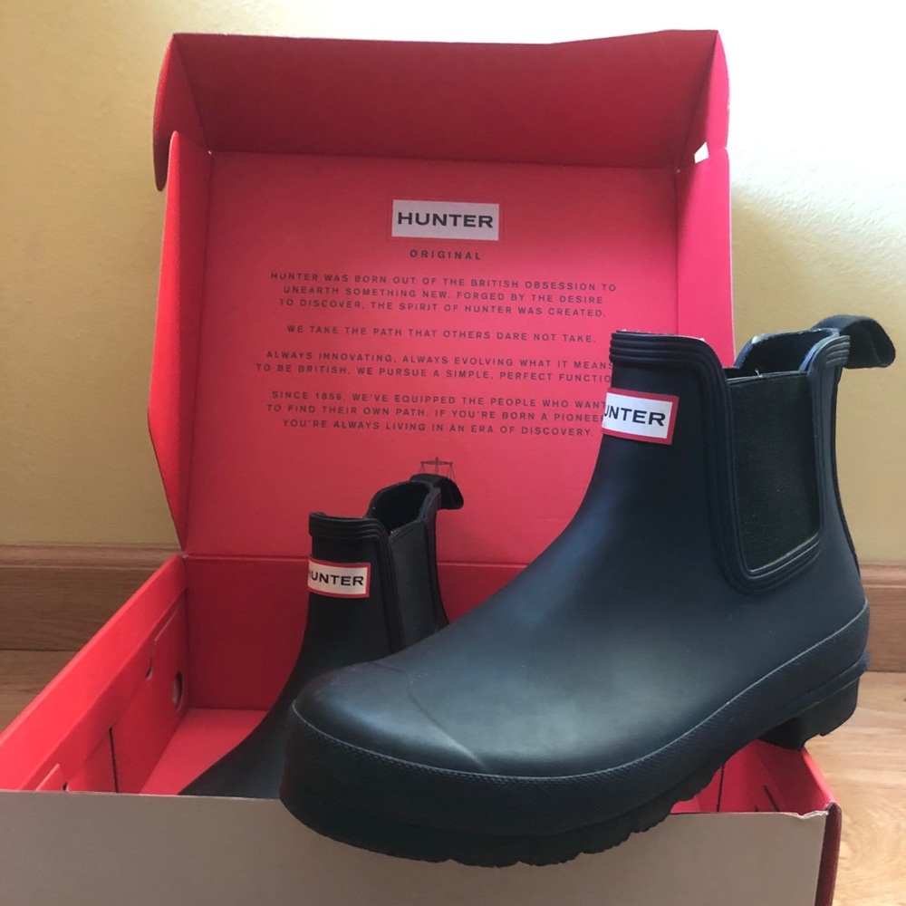 Women’s Hunter Rainboot Size 9